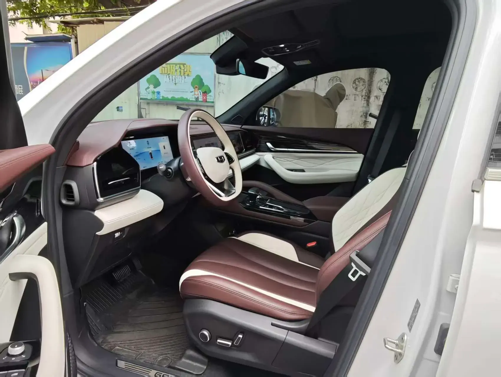 2024 GEELY MONJARO thumbnail 2