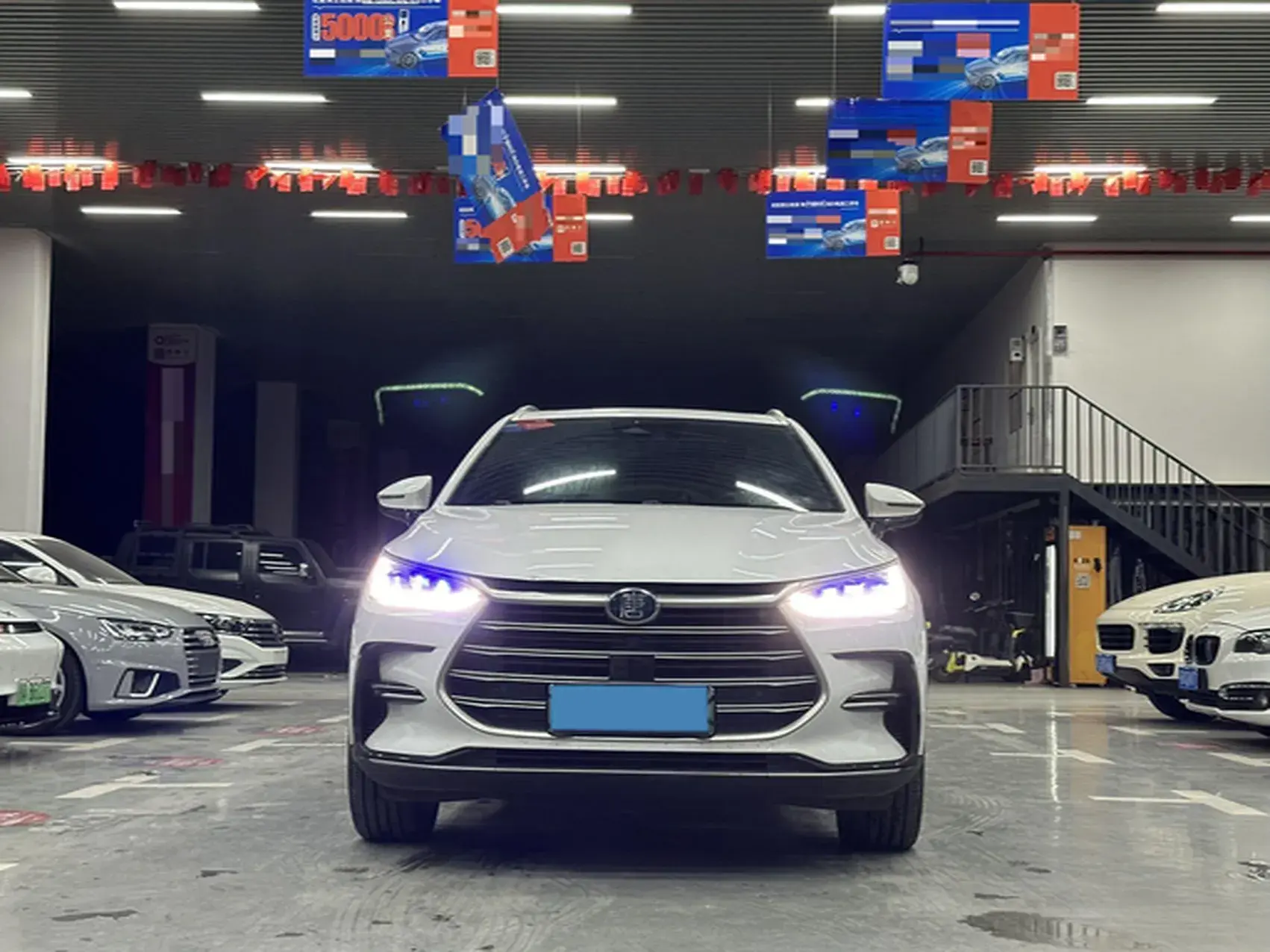 2021 BYD TANG thumbnail 2