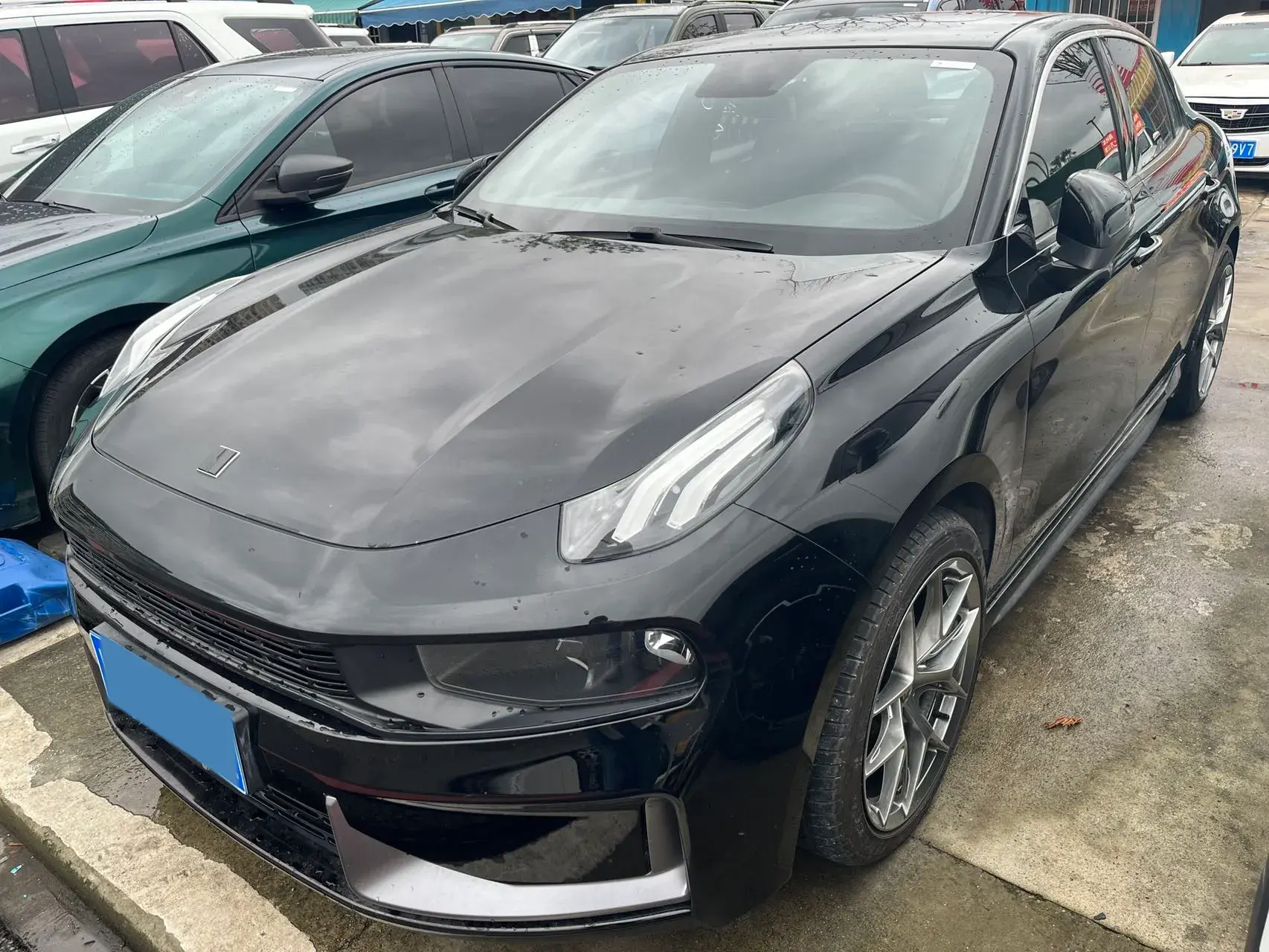 2020 LYNK&CO 03 view 1