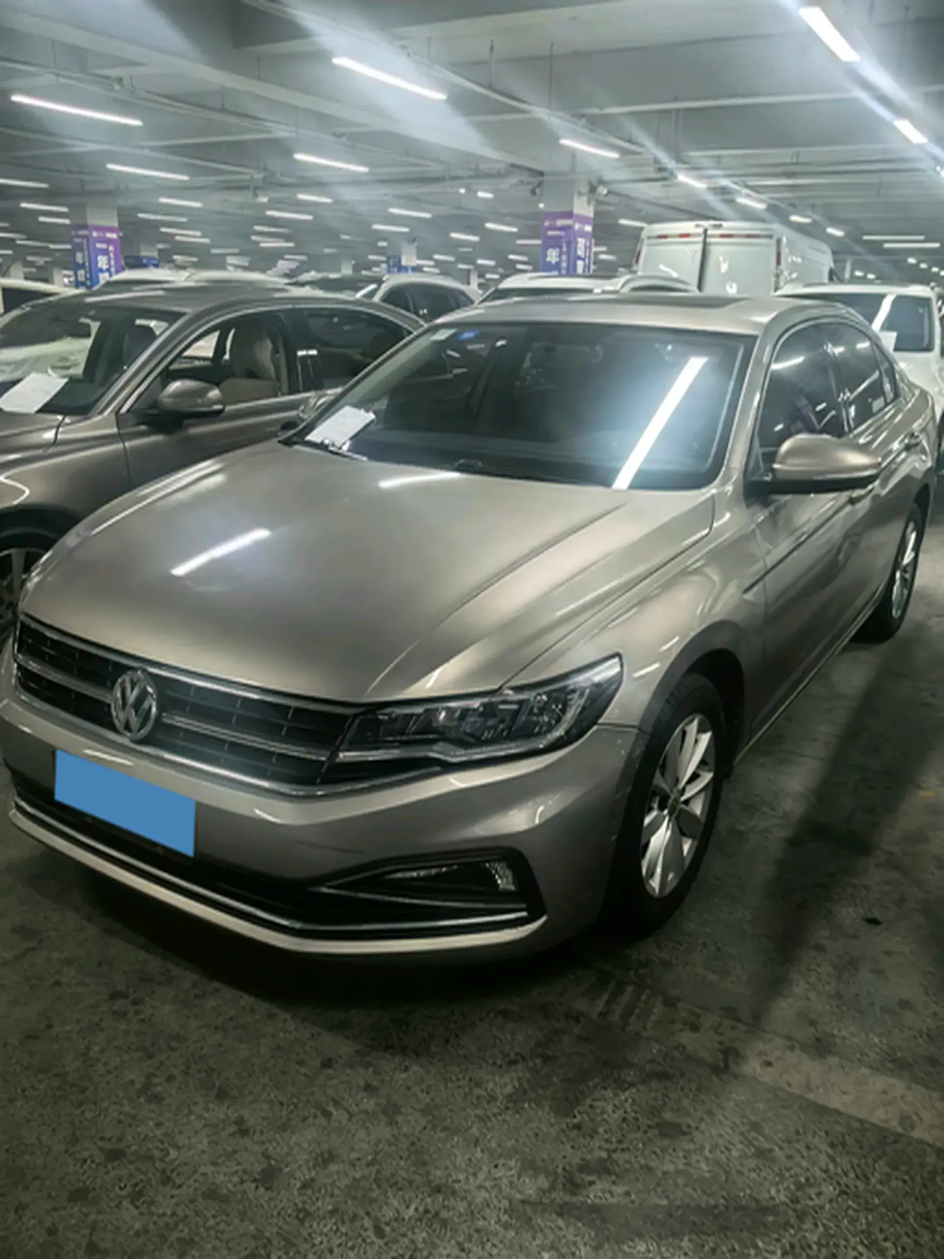 2018 VOLKSWAGEN BORA view 1