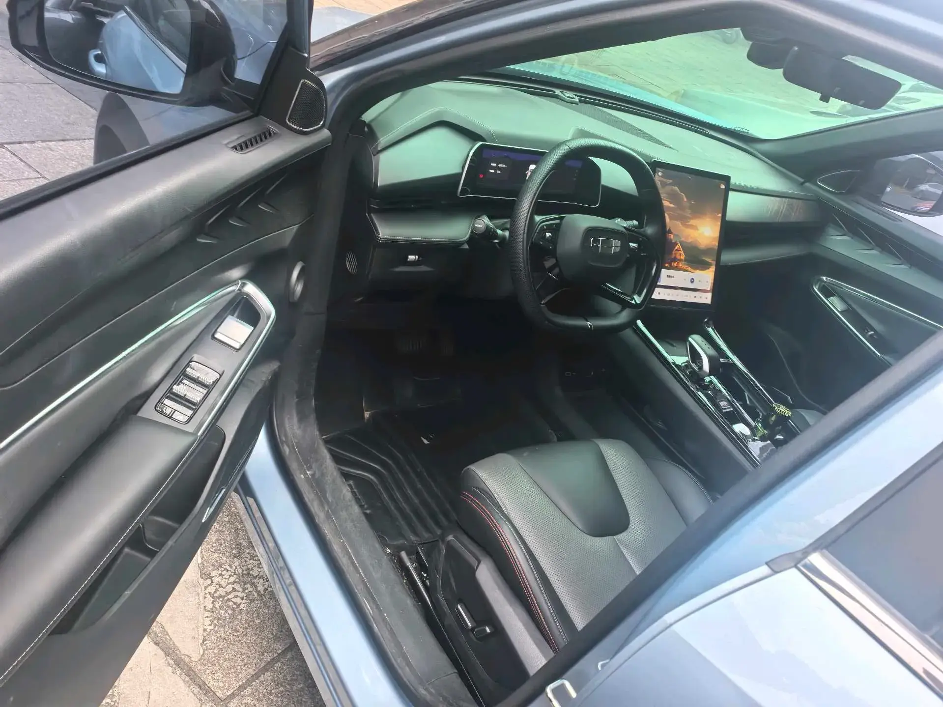 2023 GEELY AZKARRA thumbnail 4