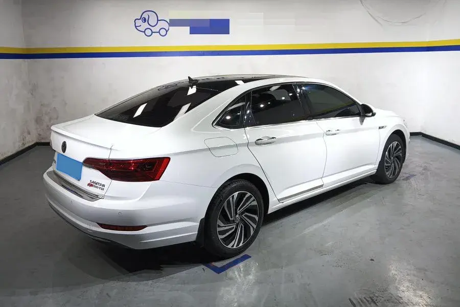 2021 VOLKSWAGEN SAGITAR thumbnail 2