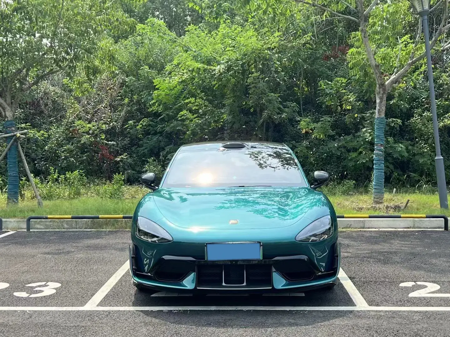 2025 MI SU7 thumbnail 2