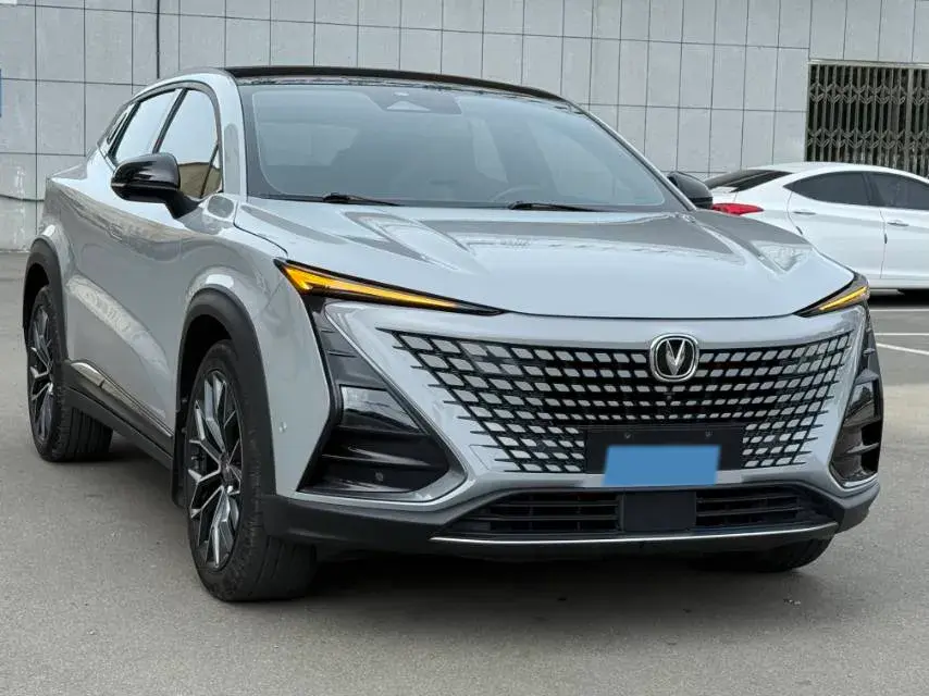 2022 CHANGAN UNI-T thumbnail 3