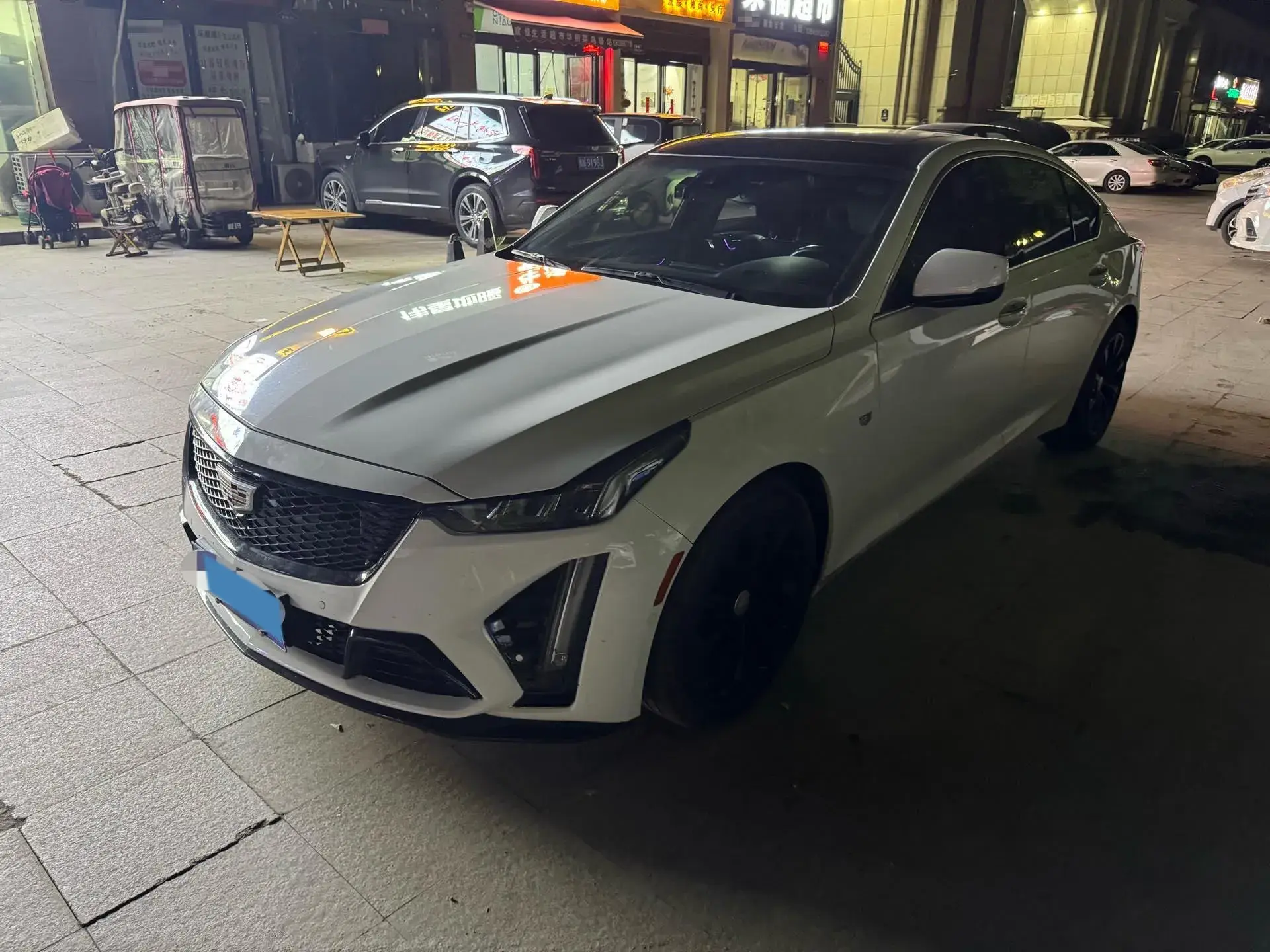 2022 CADILLAC CT5 view 1