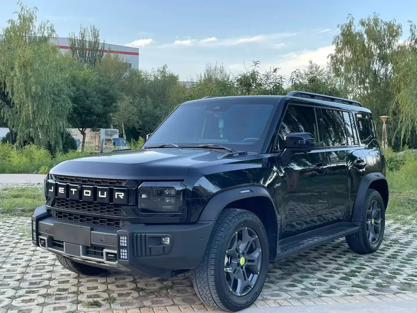 2023 JETOUR TRAVELLER view 1