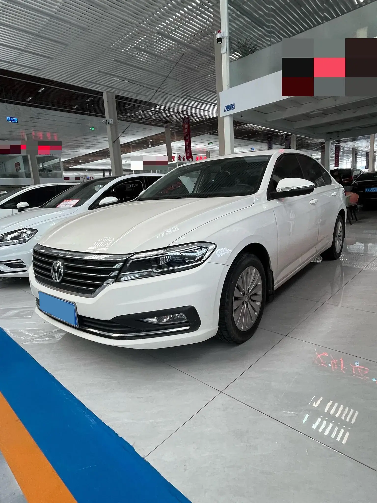 2018 VOLKSWAGEN LAVIDA view 1