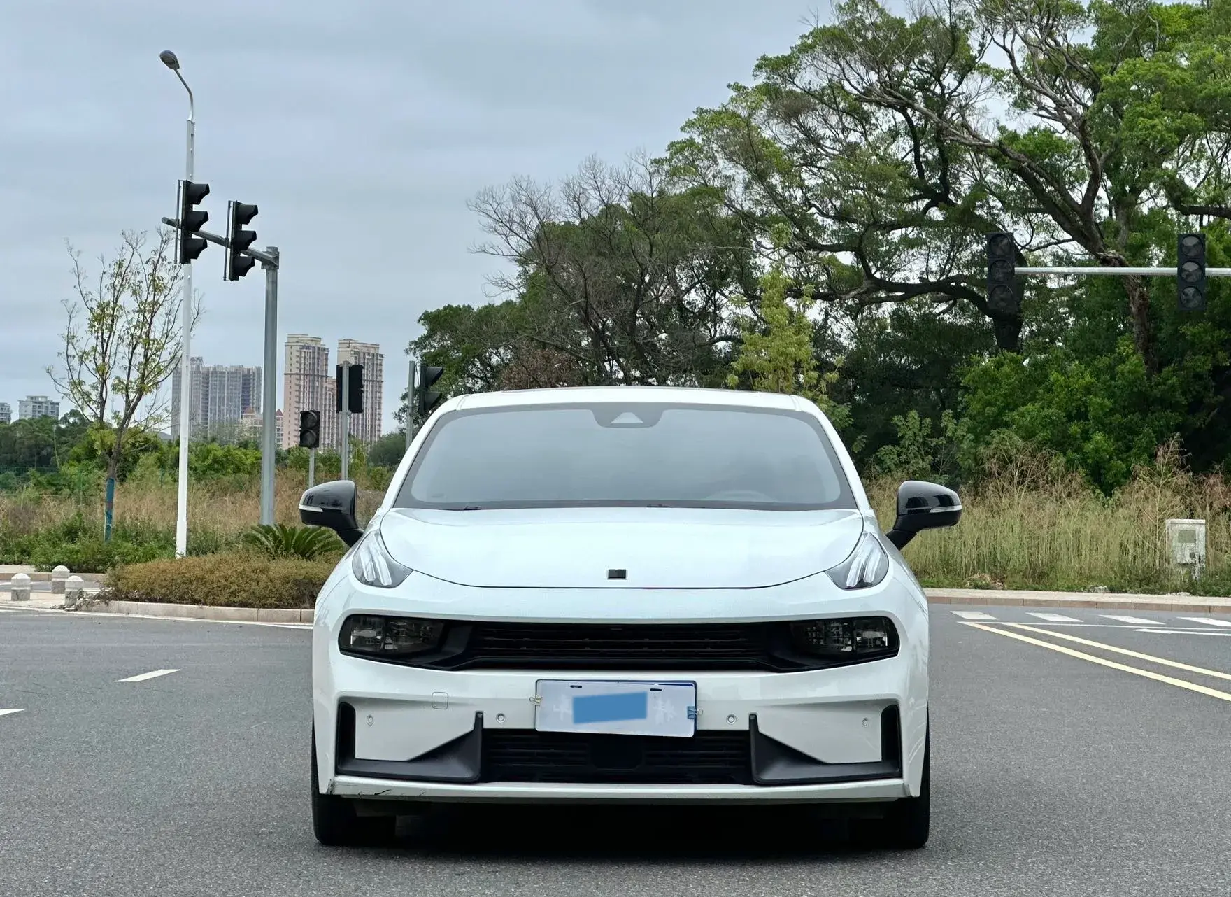 2022 LYNK&CO 03 thumbnail 2