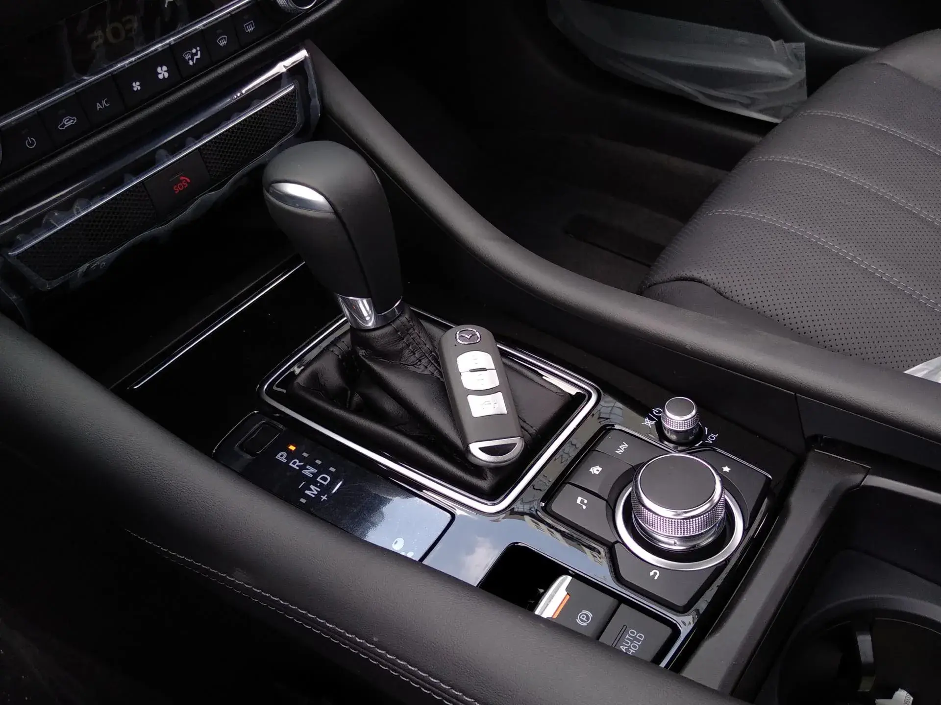 2020 MAZDA ATENZA thumbnail 4