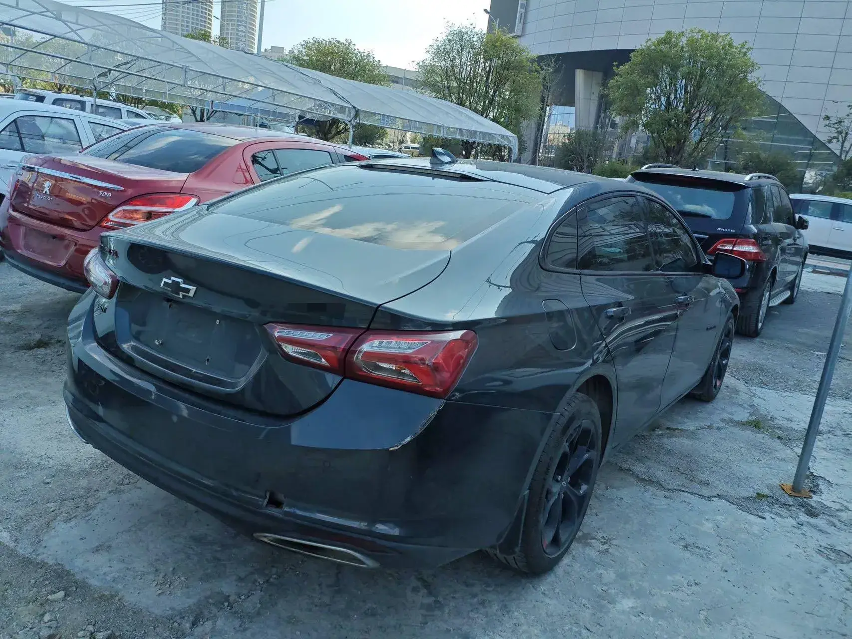 2020 CHEVROLET MALIBU thumbnail 4