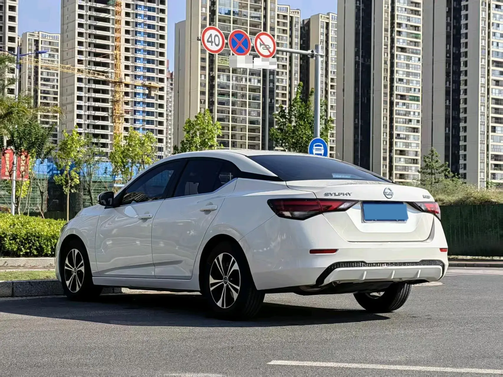 2022 NISSAN SYLPHY thumbnail 4