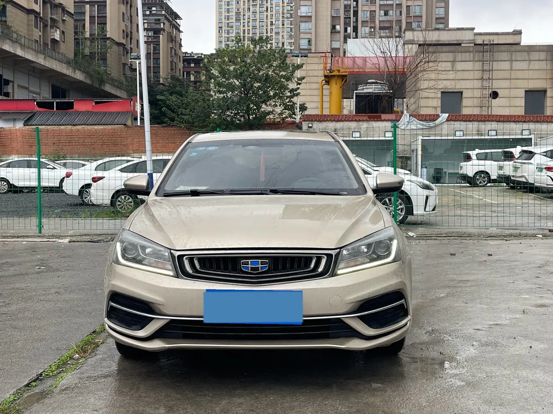2018 GEELY EMGRAND thumbnail 2
