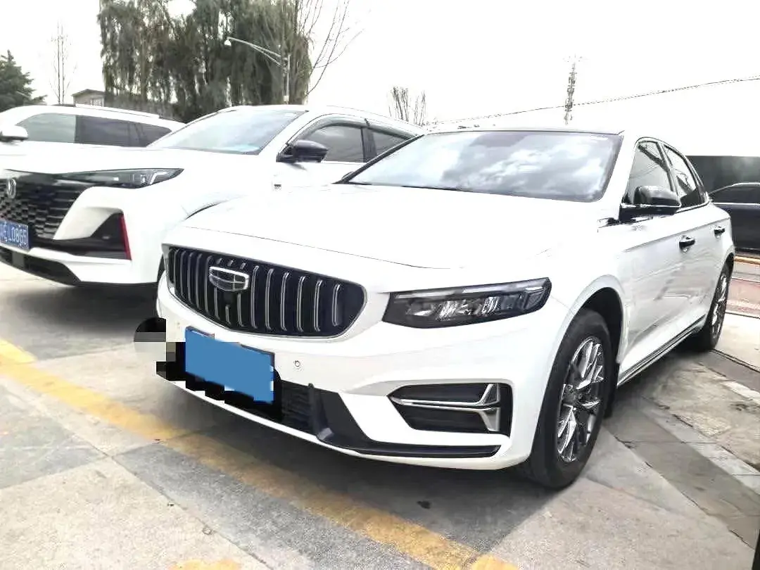 2023 GEELY PREFACE view 1