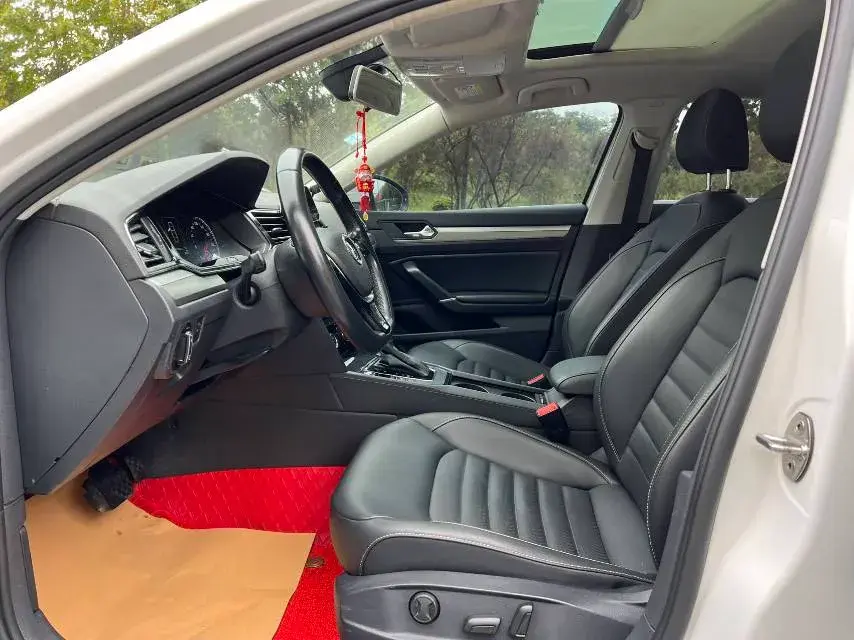 2019 VOLKSWAGEN LAMANDO thumbnail 4