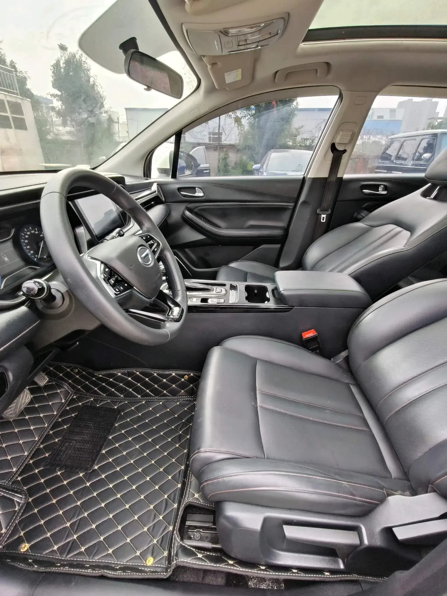 2021 GAC TRUMPCHI thumbnail 4