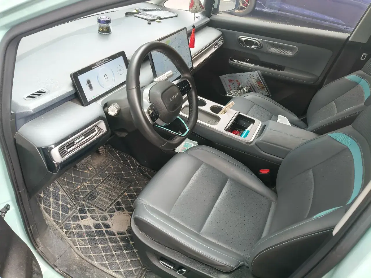 2023 AION Y thumbnail 4