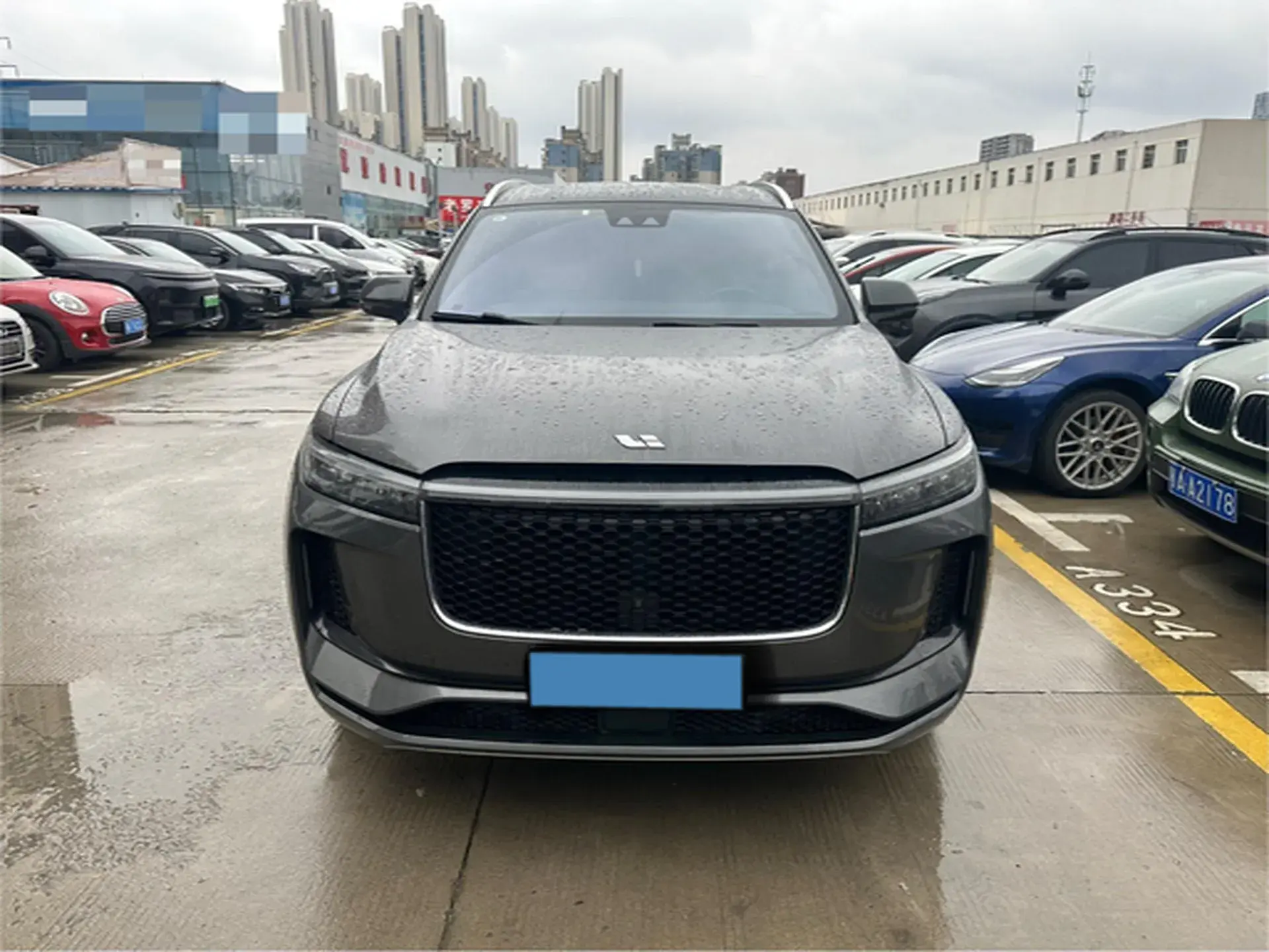 2020 LI ONE thumbnail 2