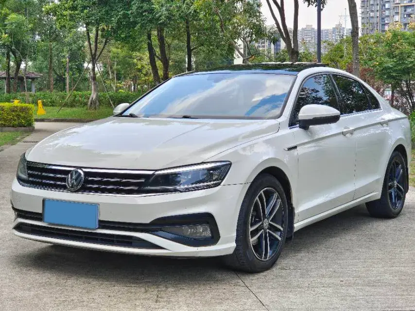2019 VOLKSWAGEN LAMANDO view 1