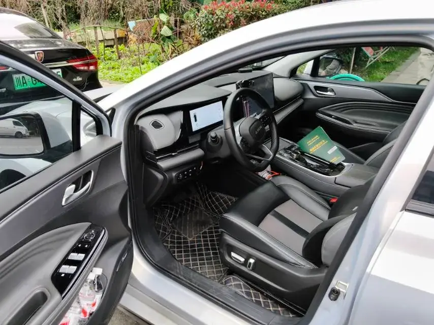 2023 AION S thumbnail 4