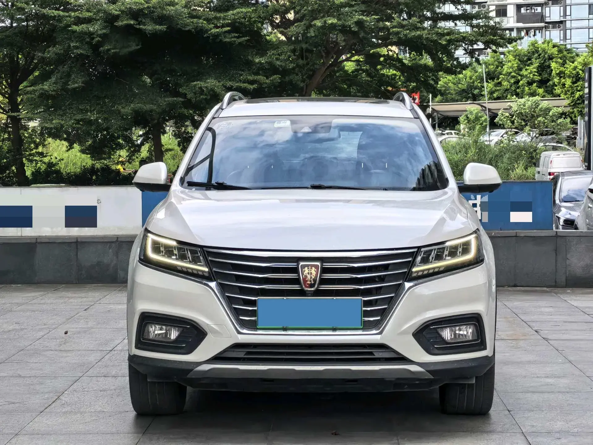 2017 ROEWE RX5 thumbnail 2