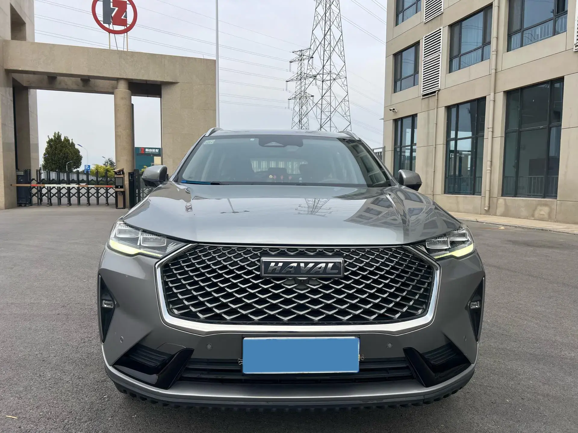 2022 HAVAL H6 thumbnail 2