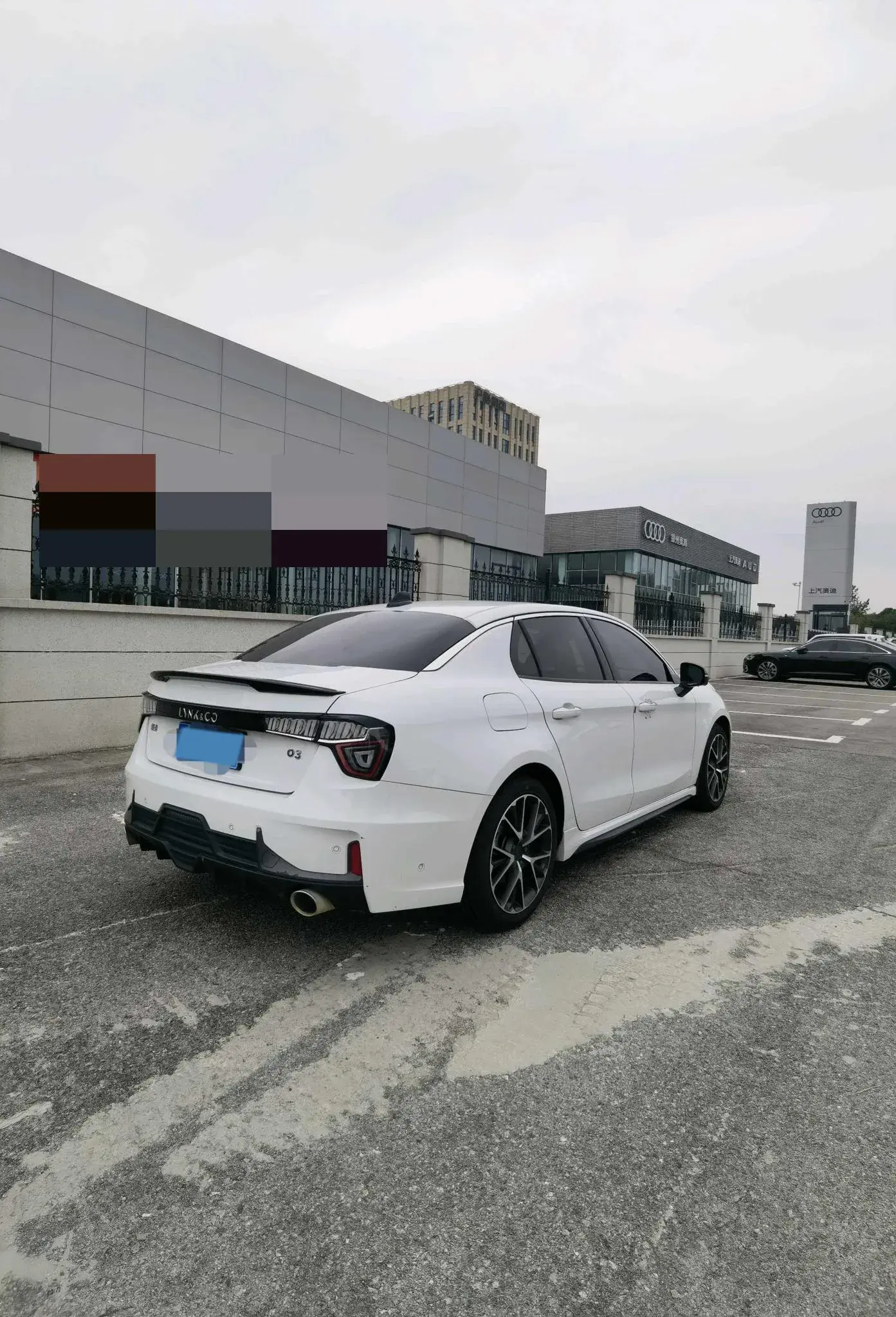 2021 LYNK&CO 03 thumbnail 4