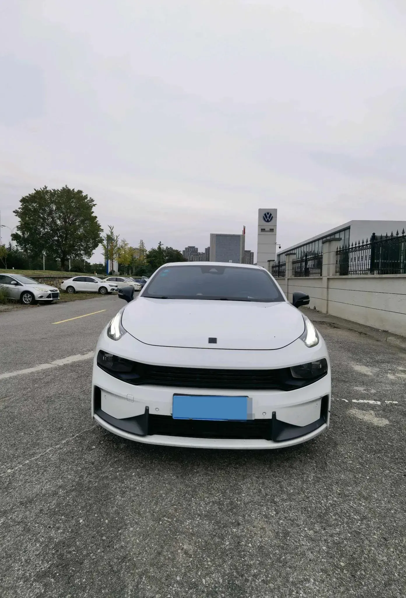 2021 LYNK&CO 03 thumbnail 2