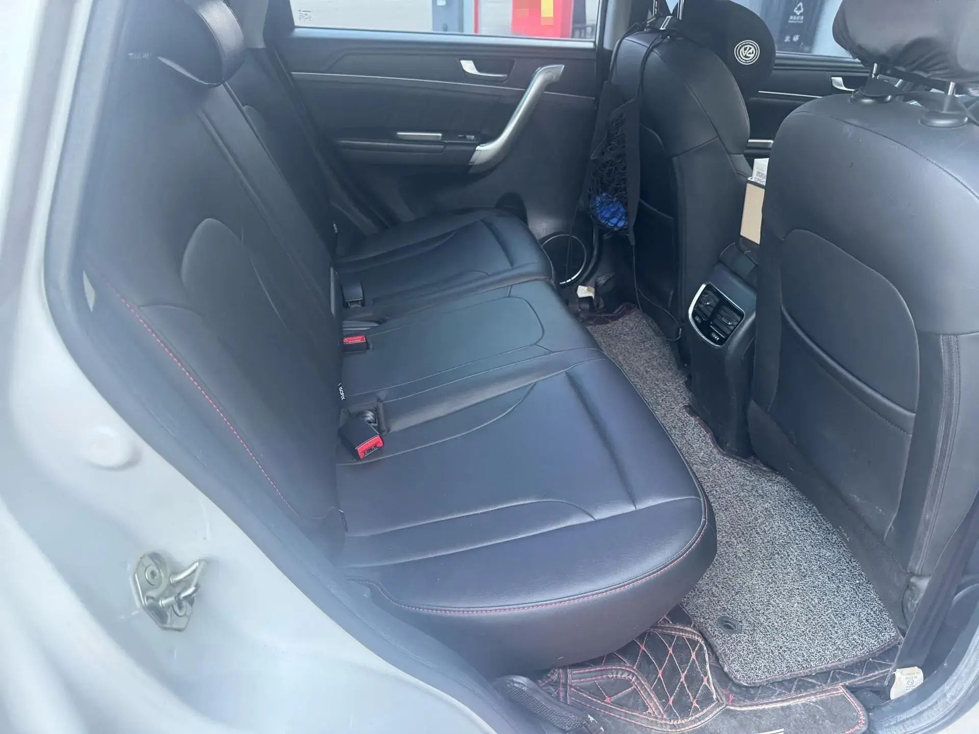 2018 HAVAL M6 thumbnail 3