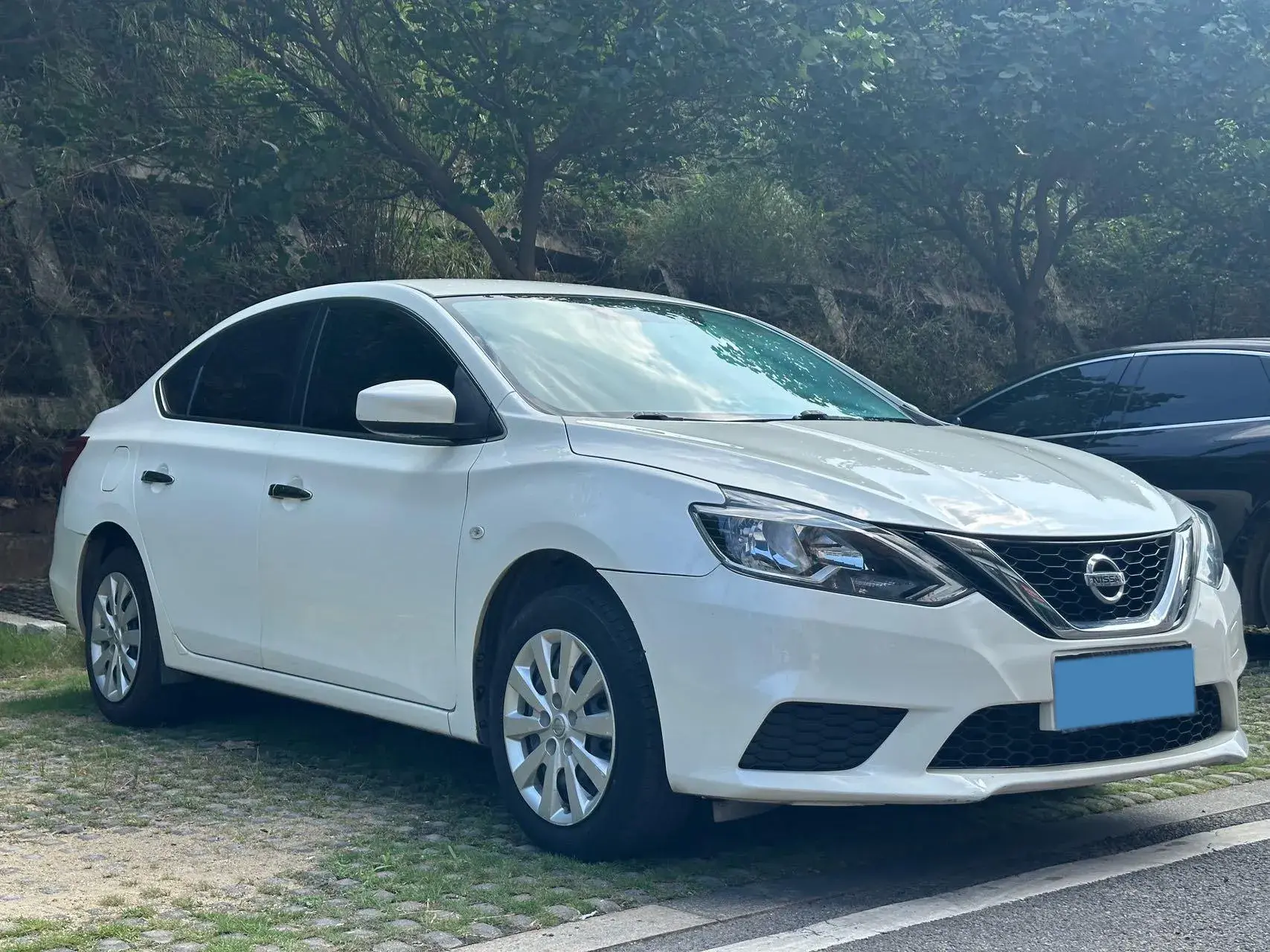 2022 NISSAN SYLPHY thumbnail 3