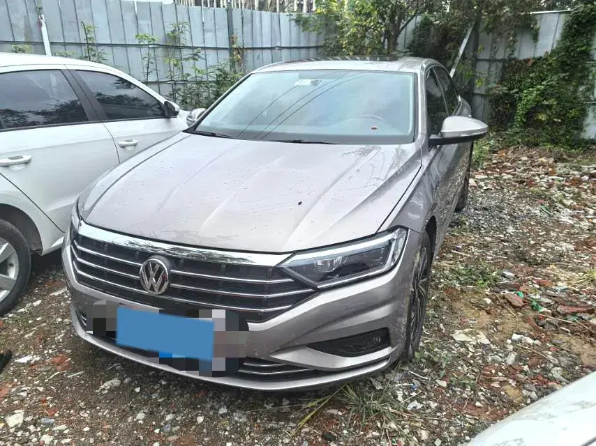 2021 VOLKSWAGEN SAGITAR view 1