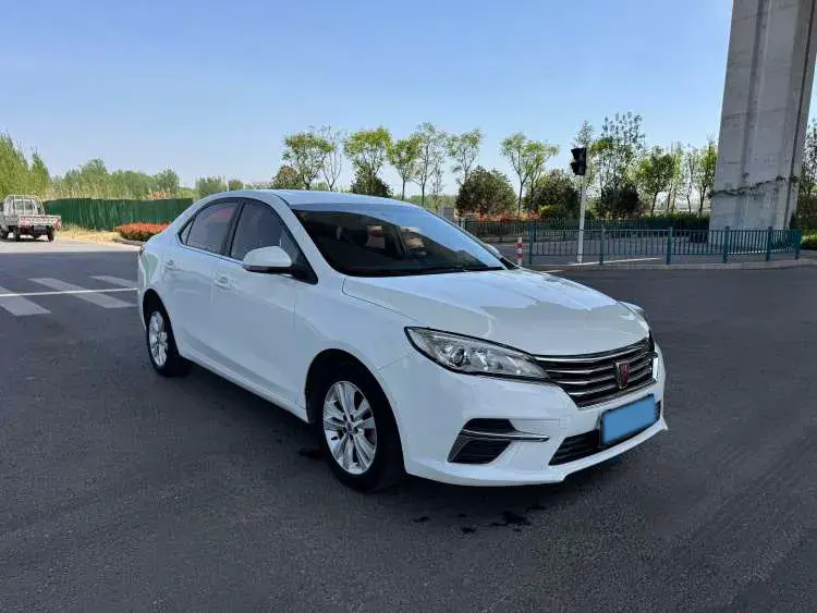 2018 ROEWE 360 thumbnail 3