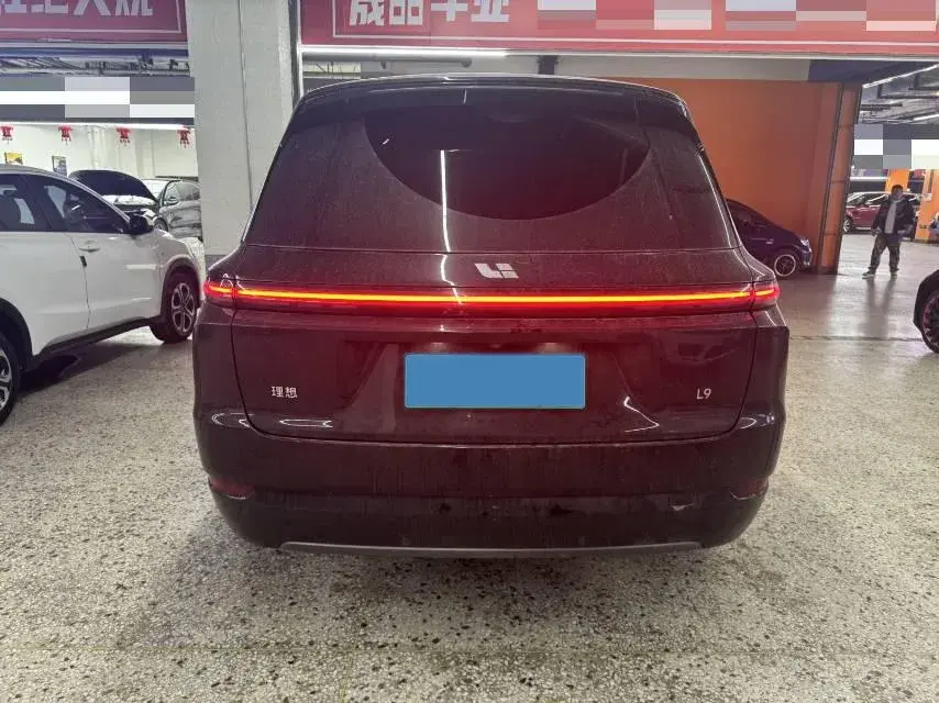 2023 LI L9 thumbnail 3