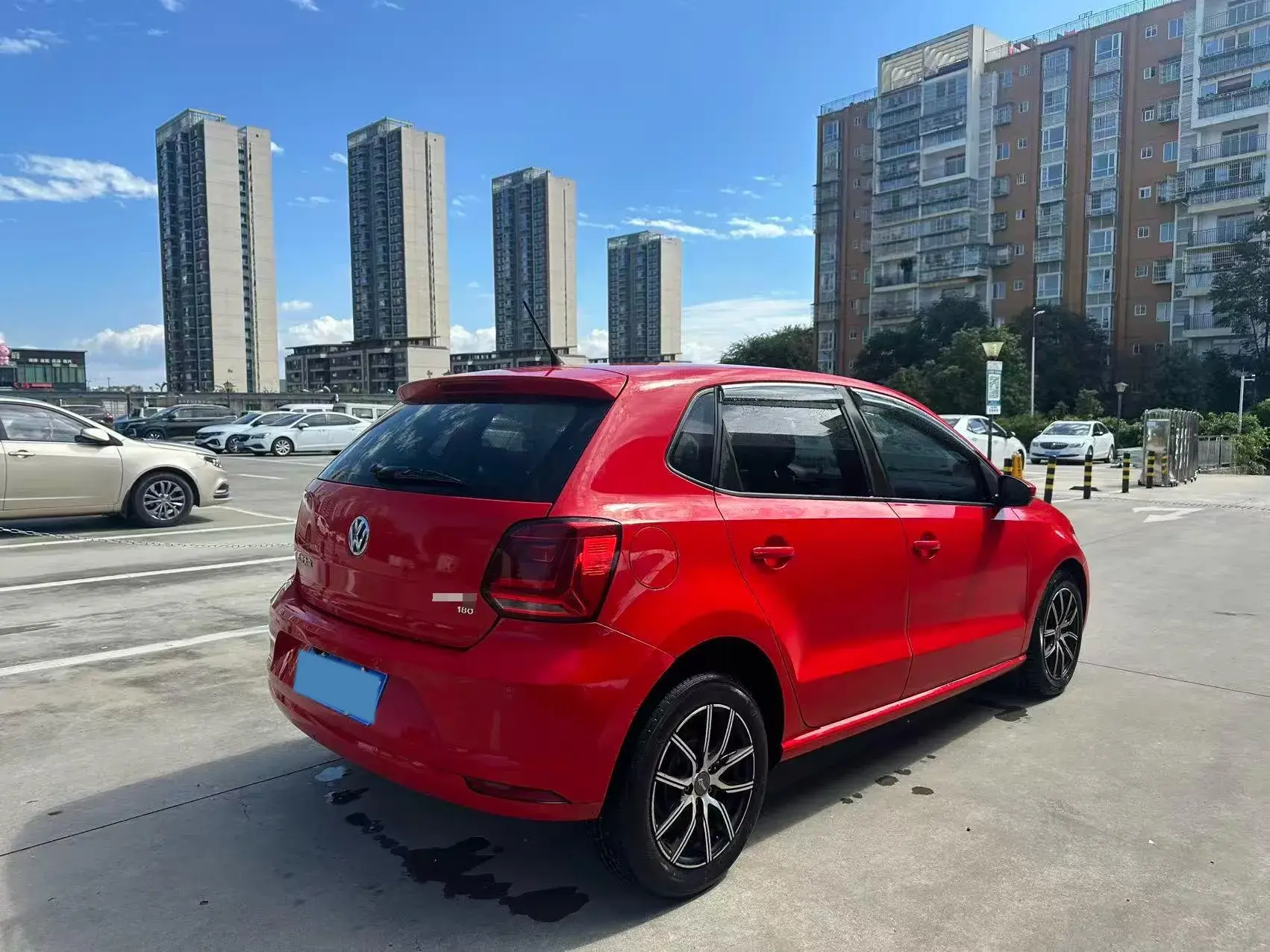 2018 VOLKSWAGEN POLO thumbnail 3