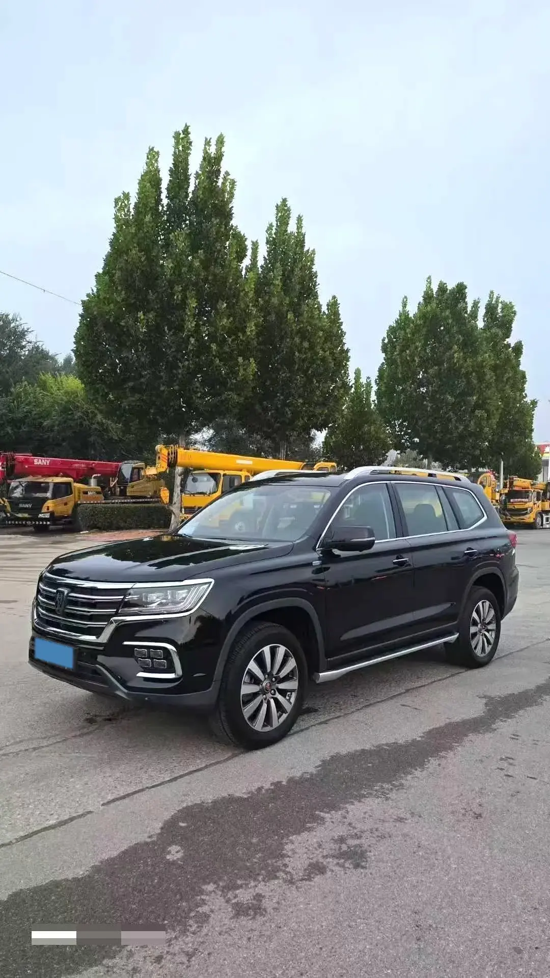 2018 ROEWE RX8 view 1