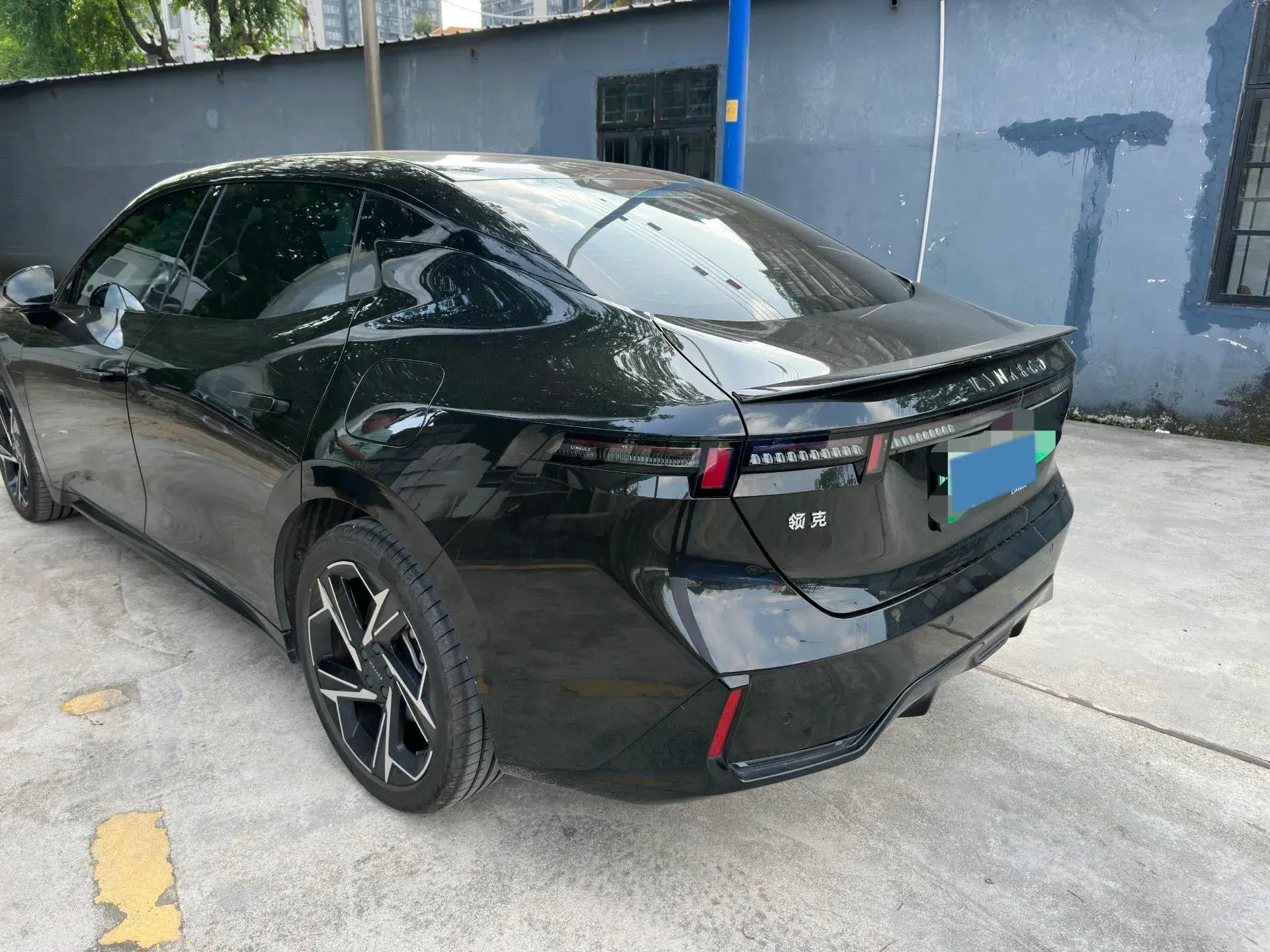 2024 LYNK&CO 07 thumbnail 2