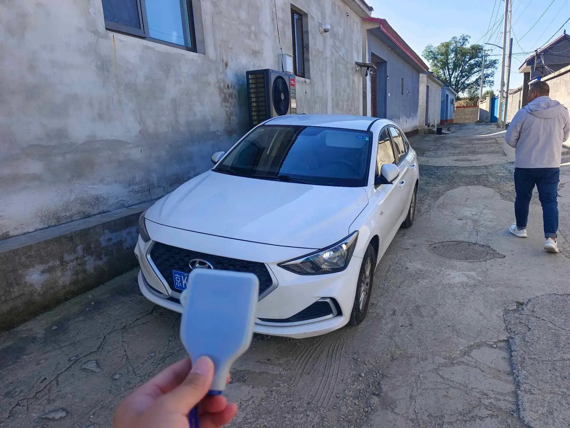 2017 HYUNDAI CELESTA view 1