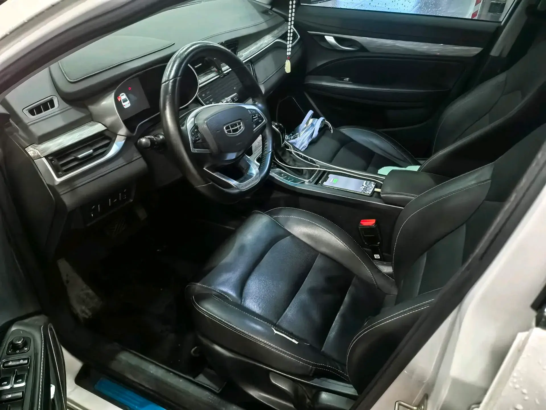 2019 GEELY EMGRAND thumbnail 2