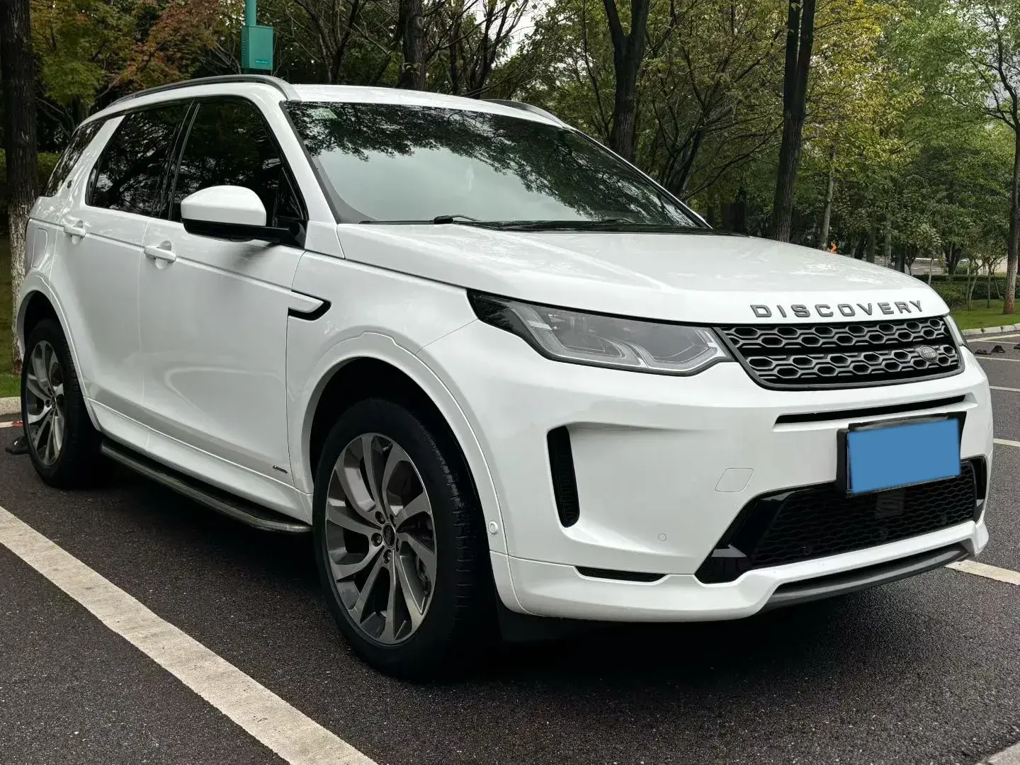 2020 LAND ROVER thumbnail 3
