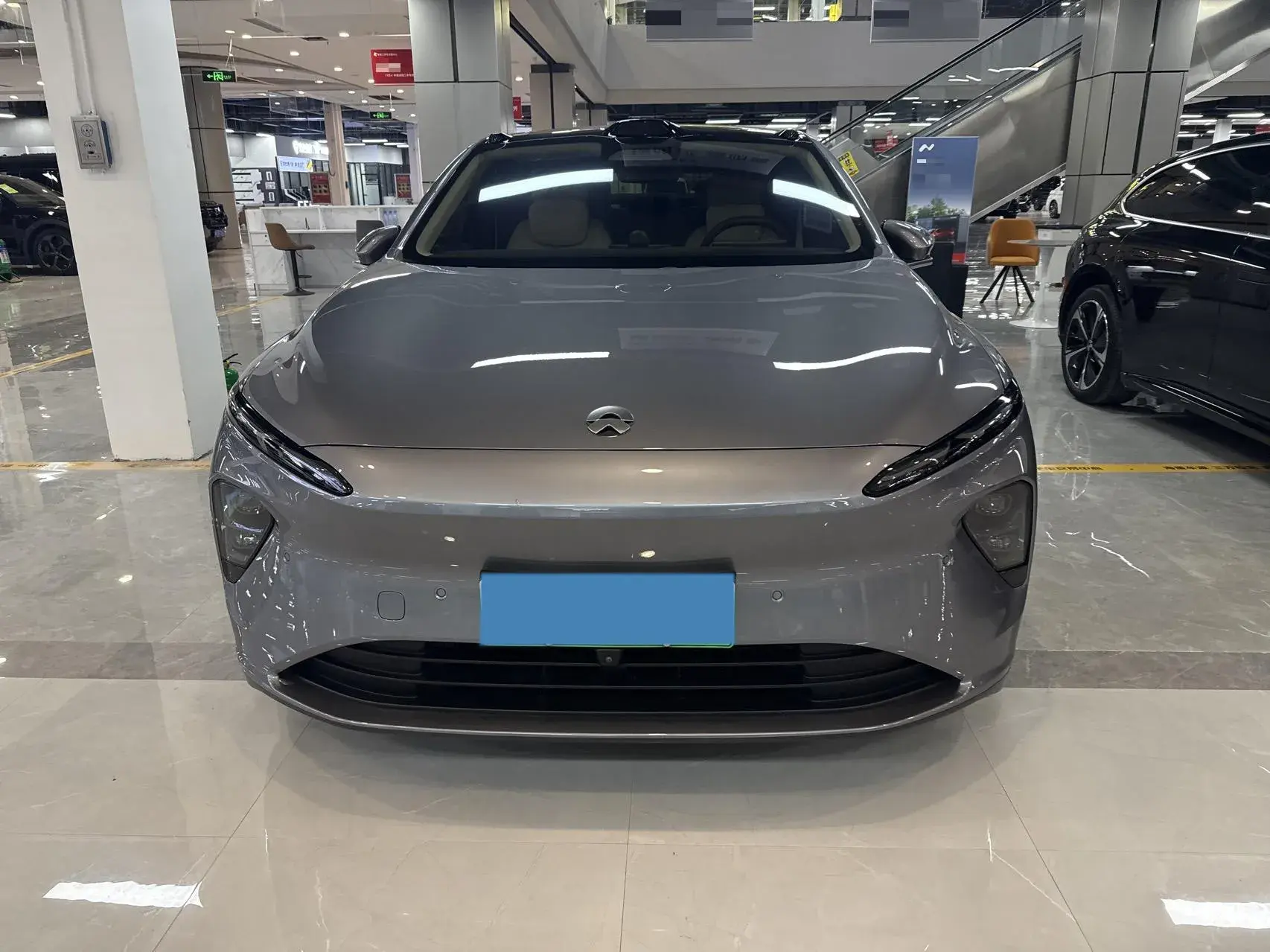 2024 NIO ET7 thumbnail 3