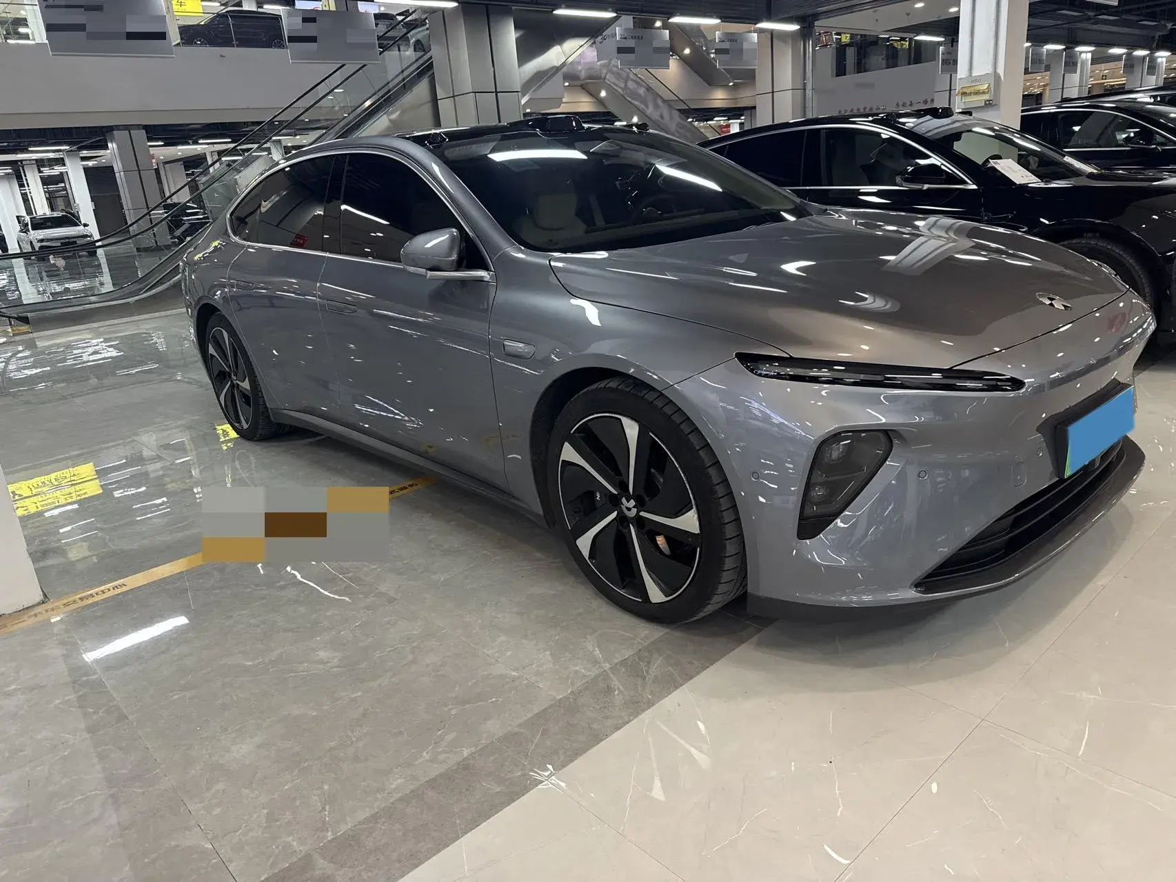 2024 NIO ET7 thumbnail 4