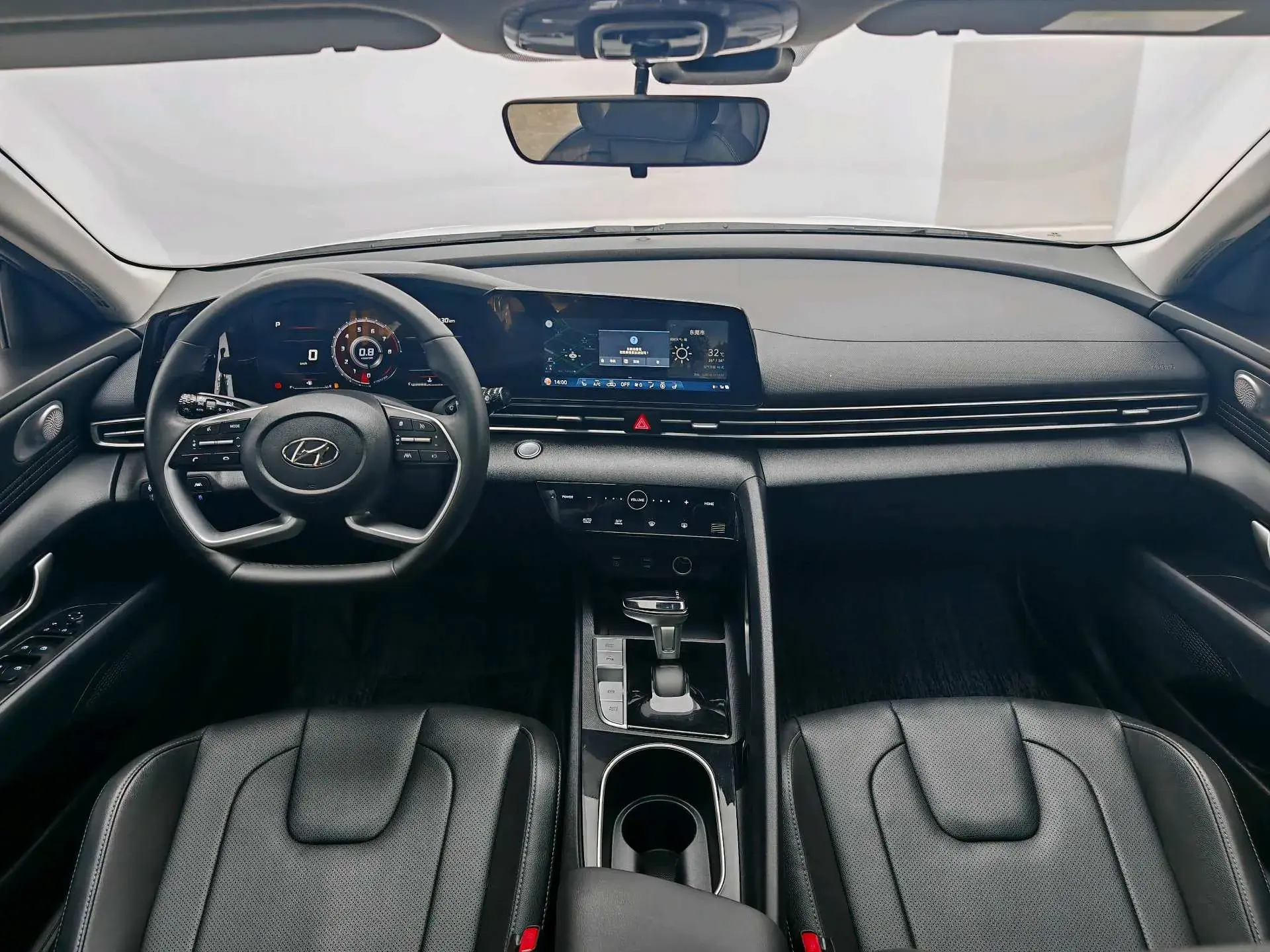 2022 HYUNDAI ELANTRA thumbnail 2