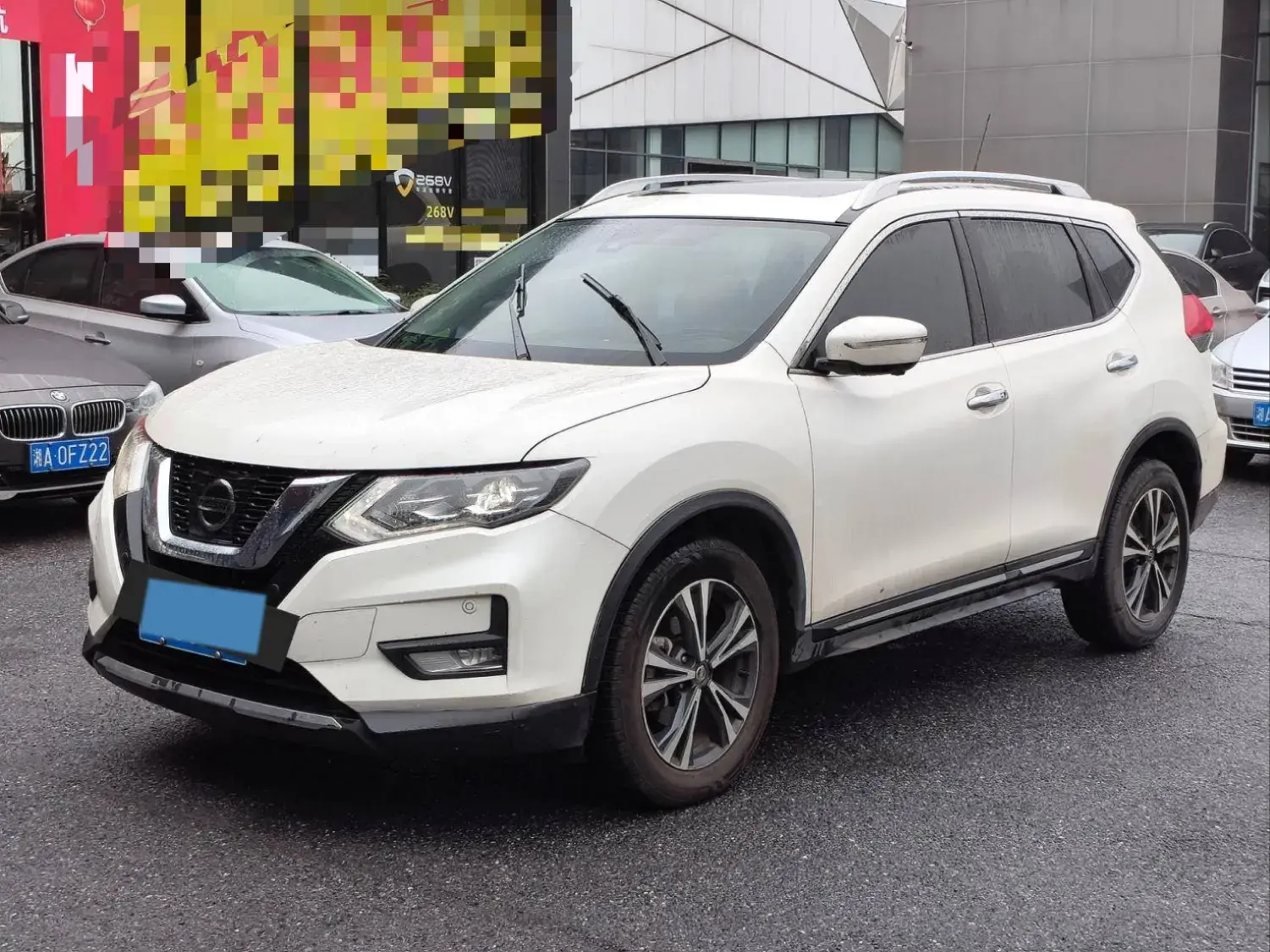 2020 NISSAN X-TRAIL view 1