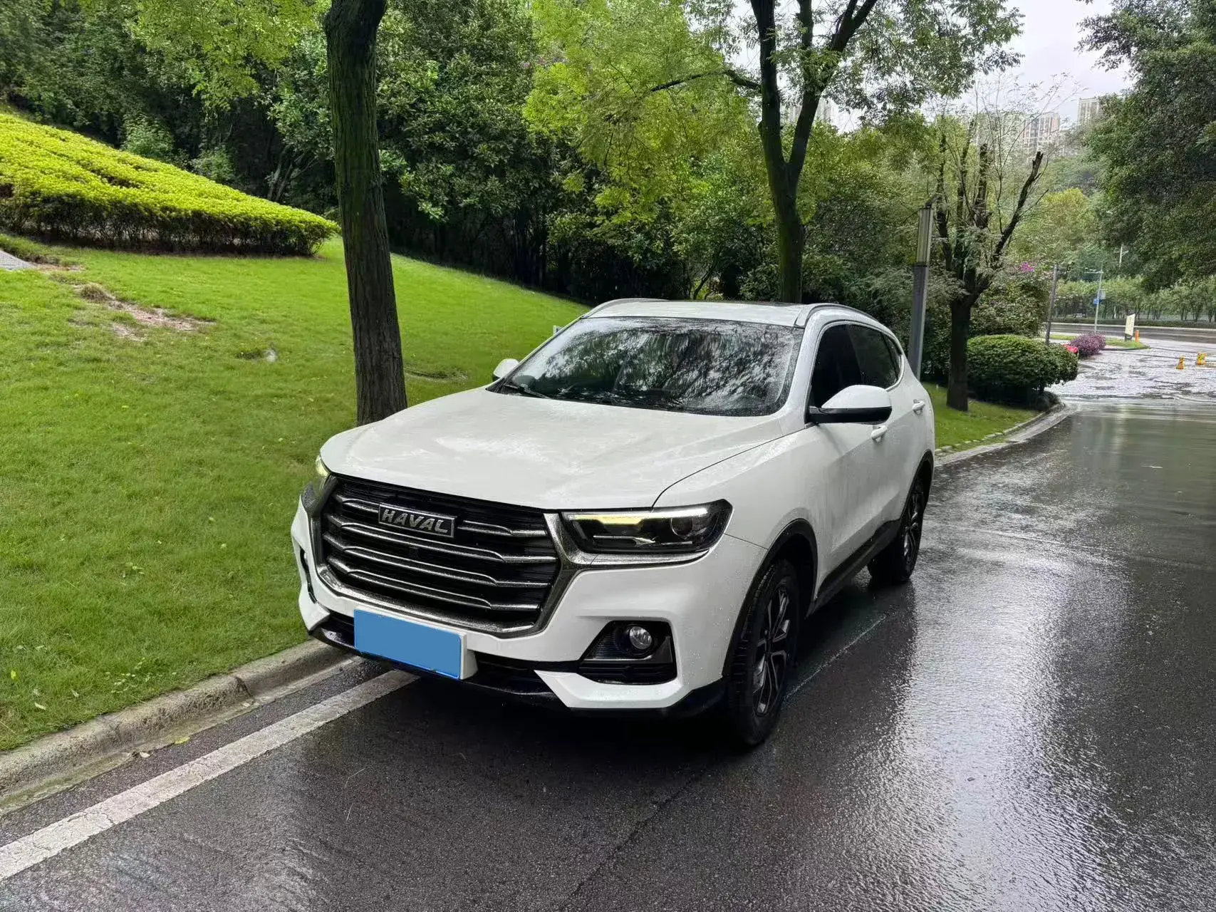 2021 HAVAL H6 view 1