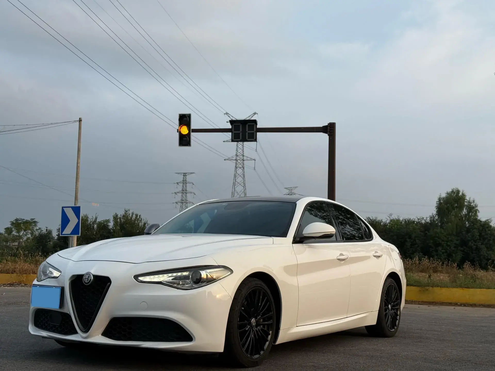 2017 ALFA ROMEO view 1