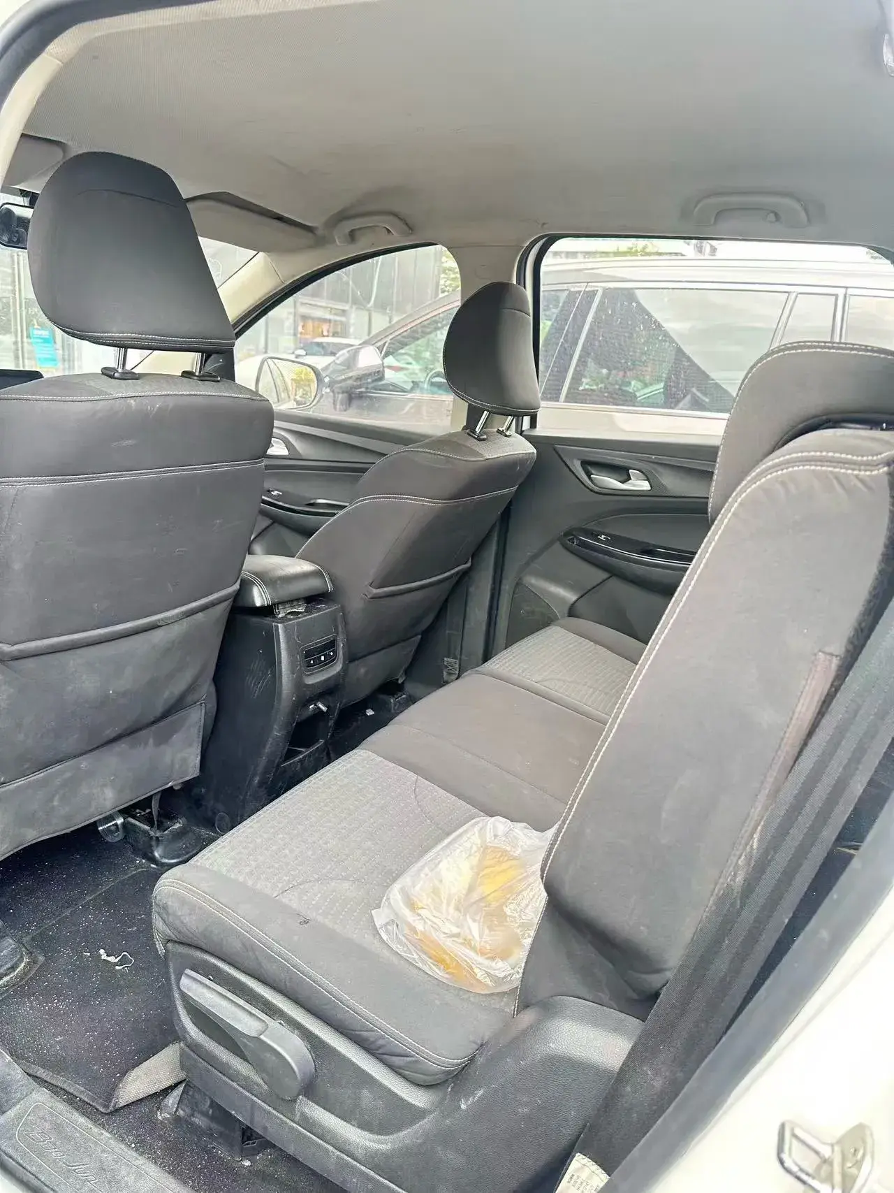 2019 BAOJUN 730 thumbnail 4