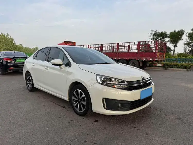 2018 CITROEN C4 thumbnail 3