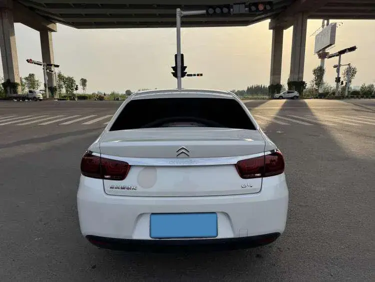 2018 CITROEN C4 thumbnail 4