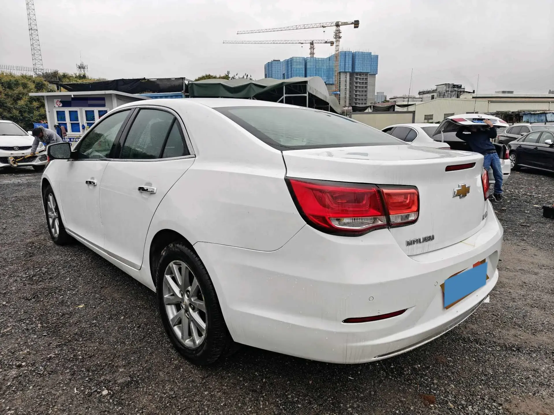 2018 CHEVROLET MALIBU thumbnail 4