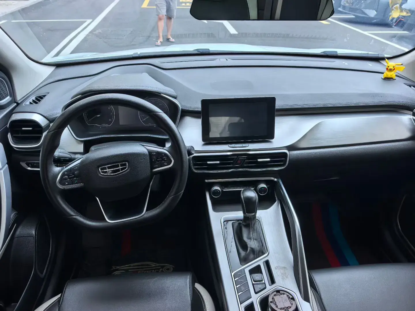 2020 GEELY COOLRAY thumbnail 3