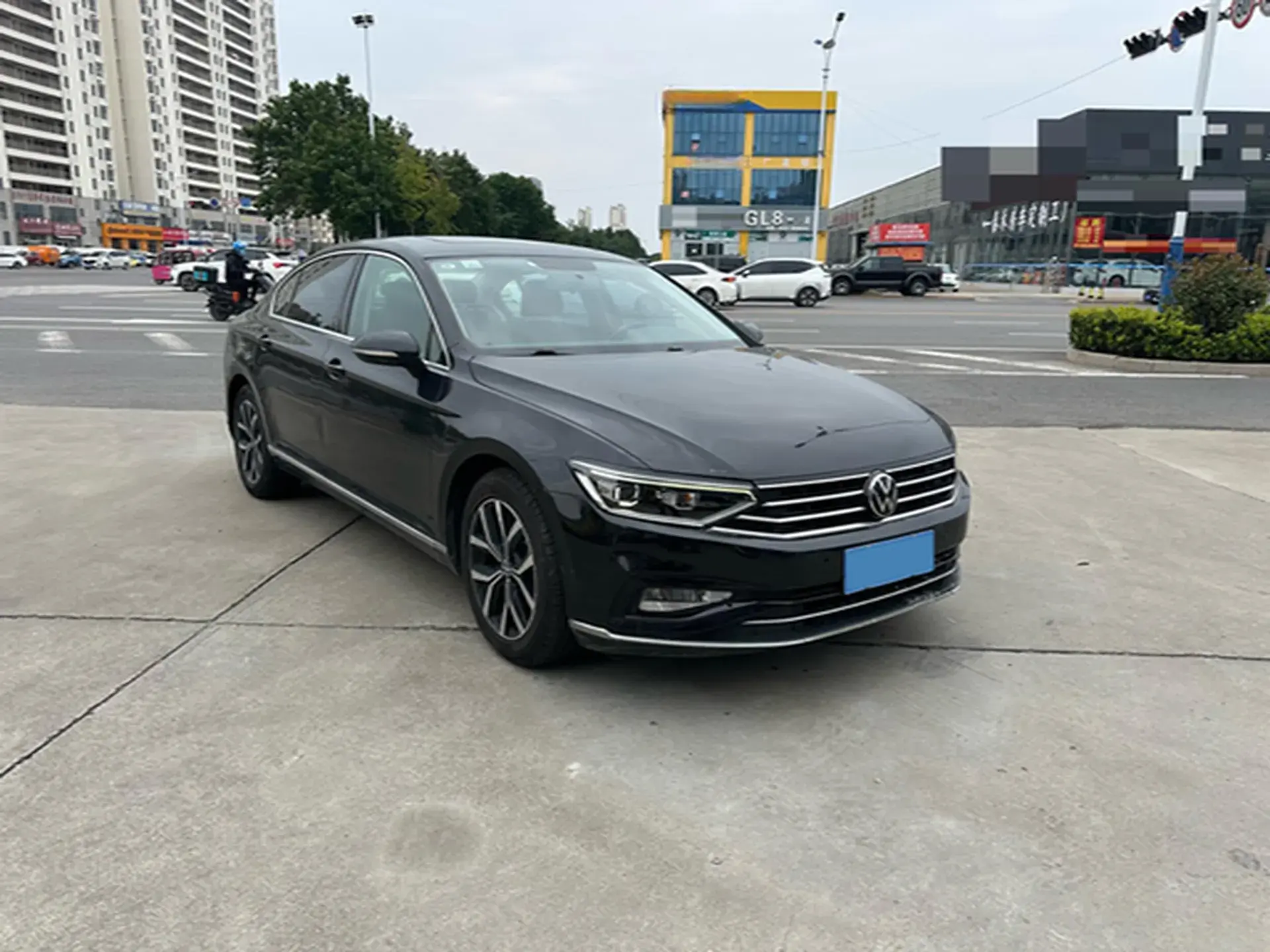 2020 VOLKSWAGEN MAGOTAN thumbnail 2